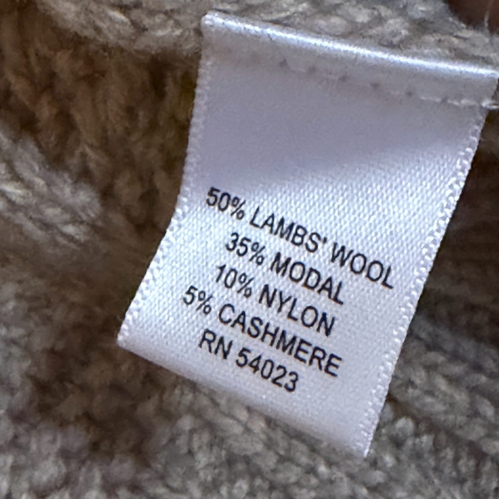 Banana Republic Petite S Lambswool Cashmere Blend Cable Knit Cardigan Sweater - Picture 5 of 7